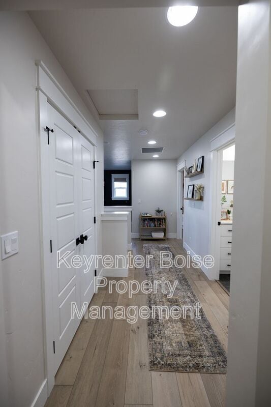 Building Photo - 11855 W Nuova Ct