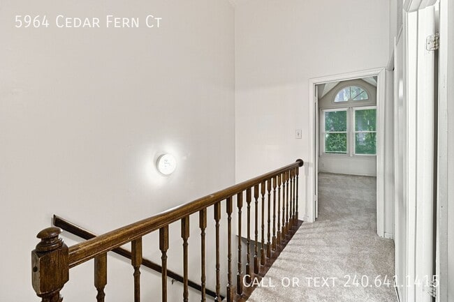 Building Photo - 5964 Cedar Fern Ct