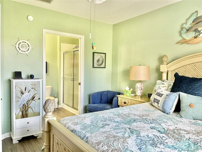 Building Photo - AVAILABLE 2026 SEASON! HERITAGE LAKES COND...