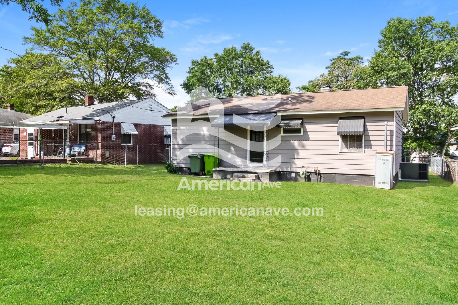 Building Photo - 10 Burdock Cir