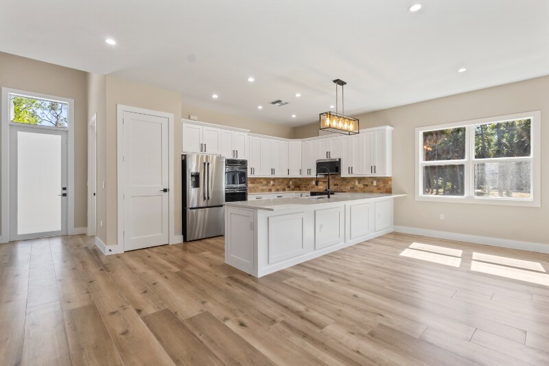 Building Photo - 4261 Kathy Ave