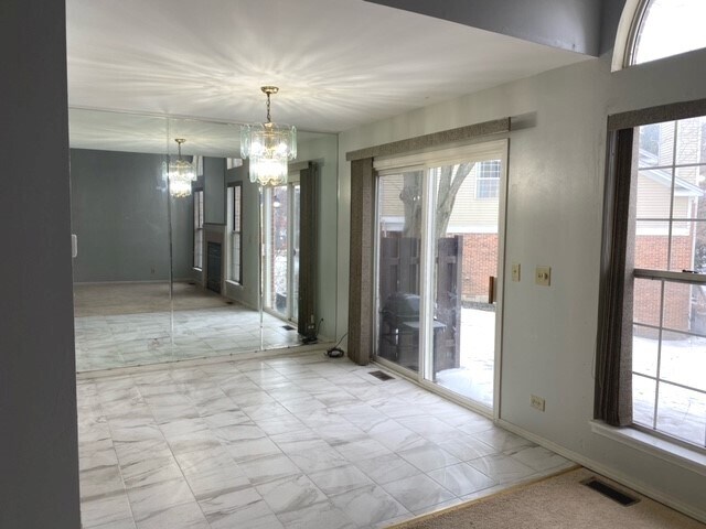 Building Photo - 612 Hillview Ct