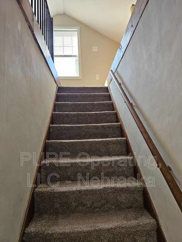 Building Photo - 1618 S 50th St