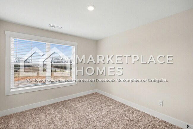 Building Photo - 4017 Norman Dr