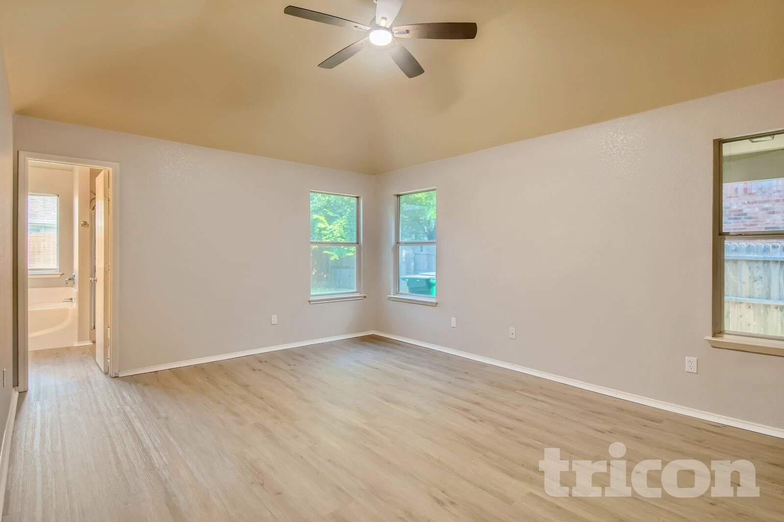 Building Photo - 1658 Wildflower Dr