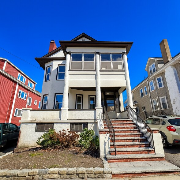 Building Photo - 24 Clyde Rd