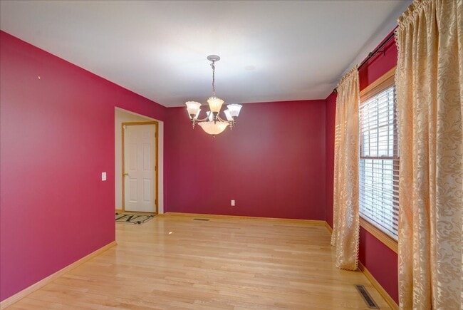 Building Photo - 7033 Rockstream Dr