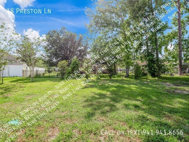 Building Photo - 18 Preston Ln