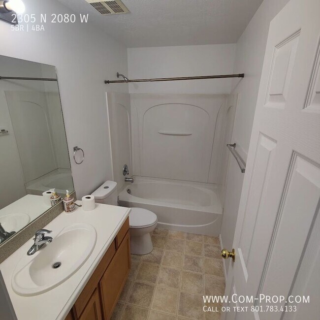 Building Photo - 2305 N 2080 W