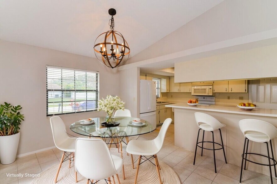 Building Photo - 2479 Wood Oak Dr