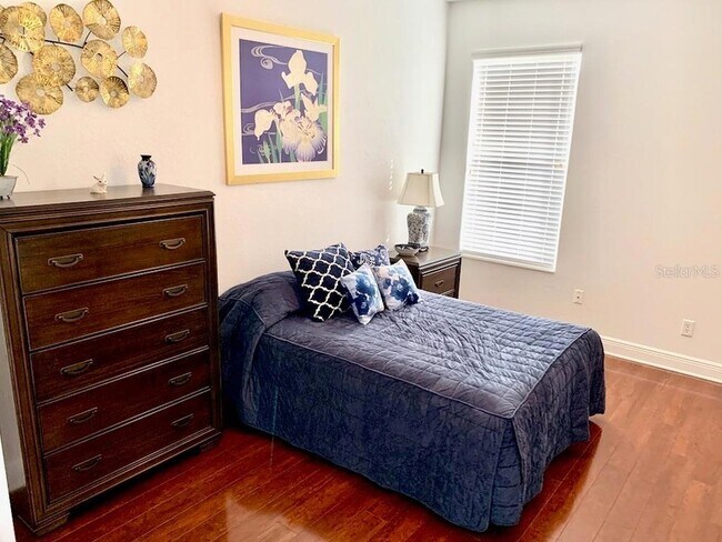 Building Photo - 24312 Westgate Blvd