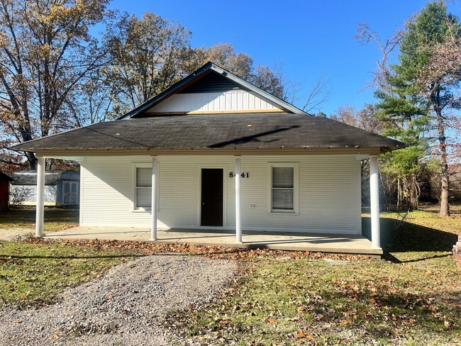 Building Photo - 4 Bdrm 2 Bath  in the country in Millington