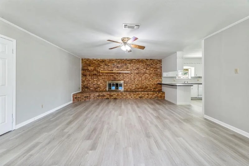 Building Photo - 1016 N Meadowlark Ln