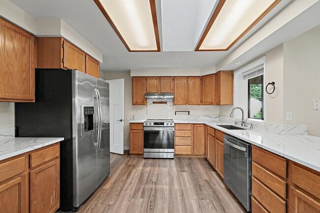 Building Photo - 9123 Wendy Dr SE