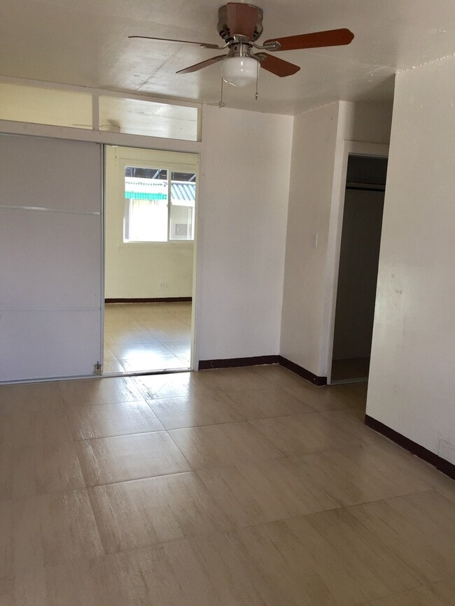 Building Photo - 1 Bed, 1 Bath Apartment in Waikiki