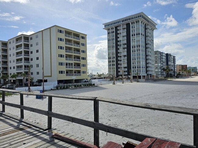 Building Photo - 175 174th Terrace E