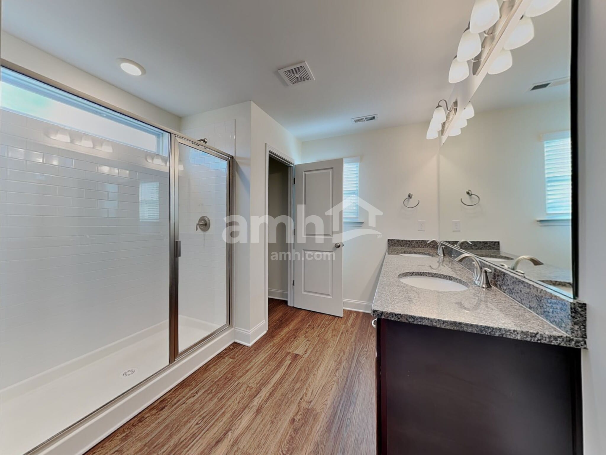 Building Photo - 2133 Laurel Vlg Cir