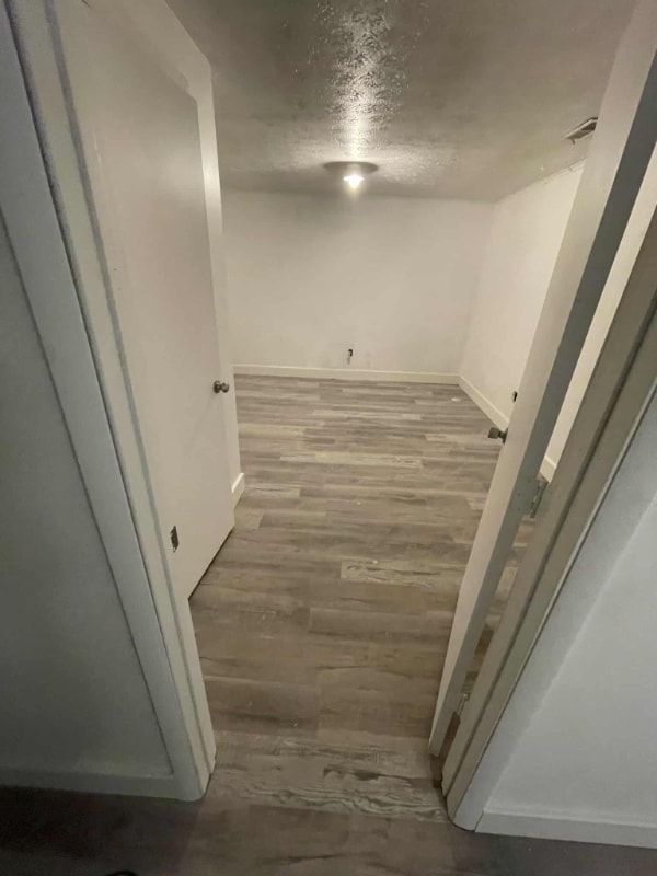 Building Photo - 5265 Captains Ct
