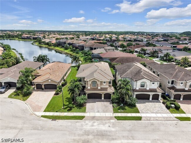 Building Photo - 10008 Chesapeake Bay Dr