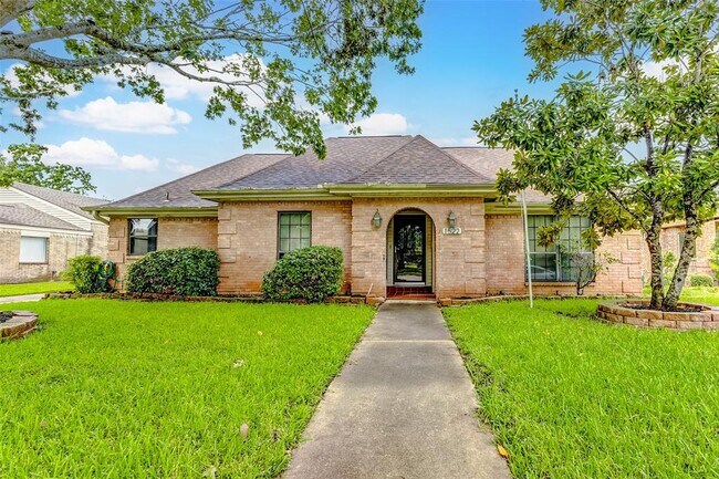 Building Photo - 1522 Mayweather Ln
