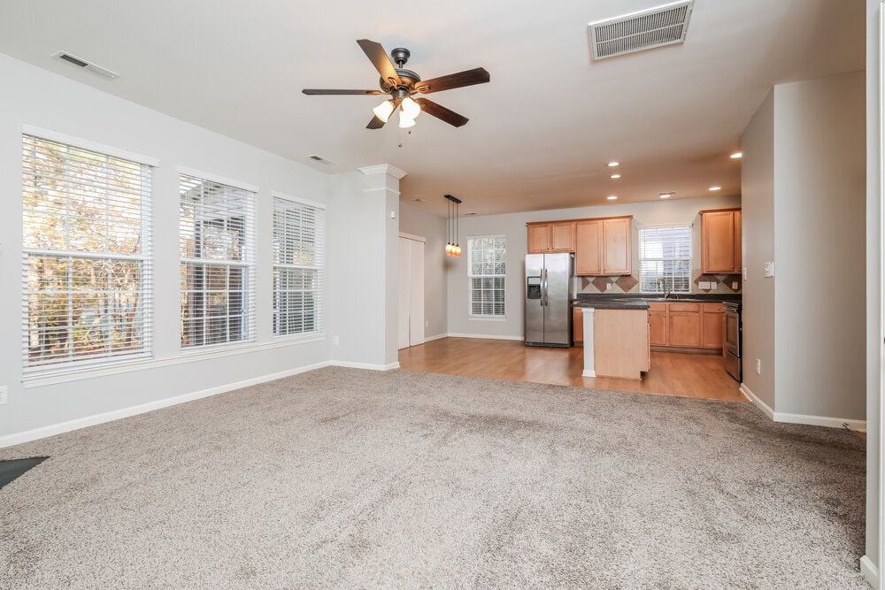 Building Photo - 650 Ashbrittle Dr