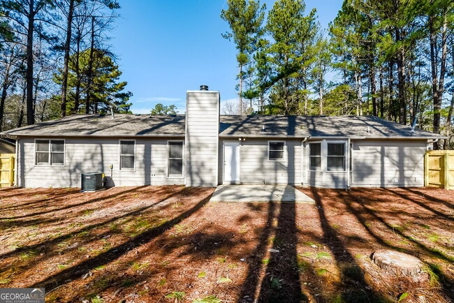 Building Photo - 1061 Lost Ct