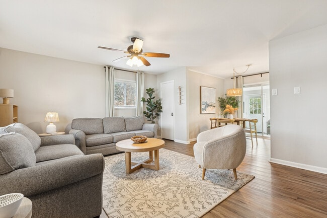 Building Photo - 616 Lemaster Ave