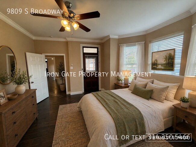 Building Photo - 9809 S Broadway