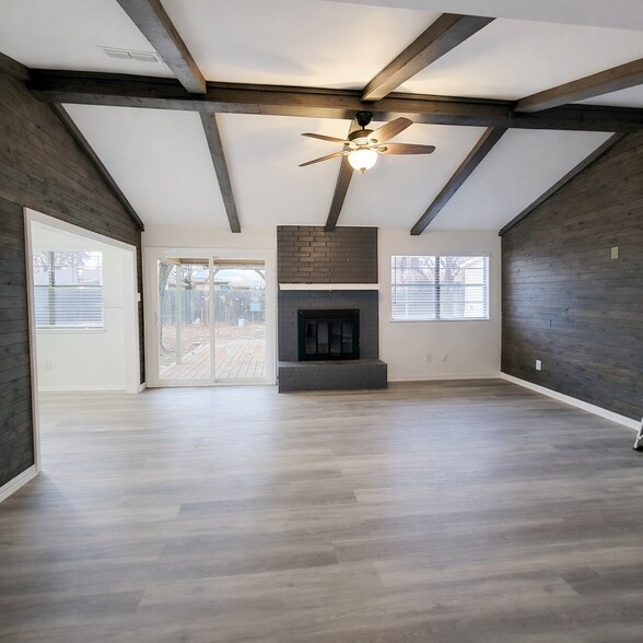 Building Photo - 5008 57th St