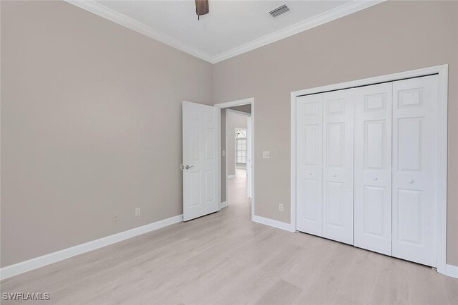 Building Photo - 2389 Piccadilly Circus