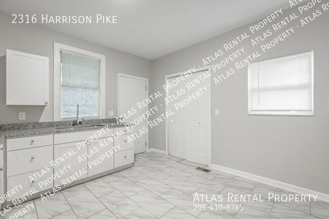 Building Photo - 2316 Harrison Pike Chattanooga, TN  37406