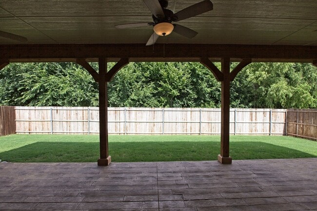 Building Photo - 3 bed plus home office for Lease