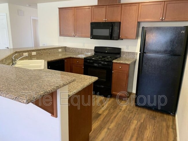 Building Photo - 2111 Bella Oaks Dr