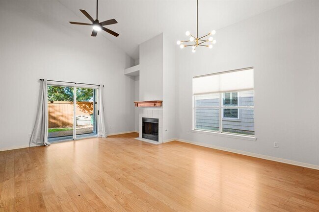 Building Photo - 7500 Shadowridge Run