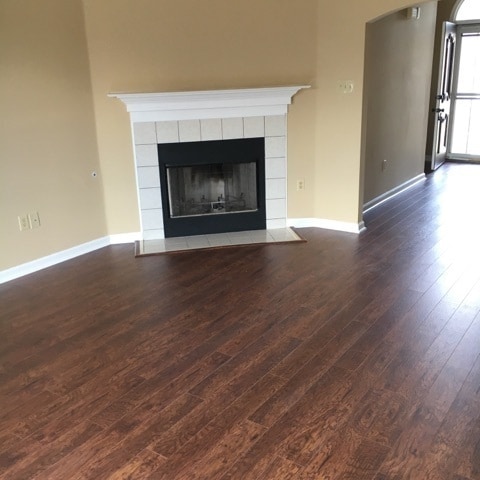 Building Photo - Renovated 3 Bedroom 2 Bath Home with 2 Car...