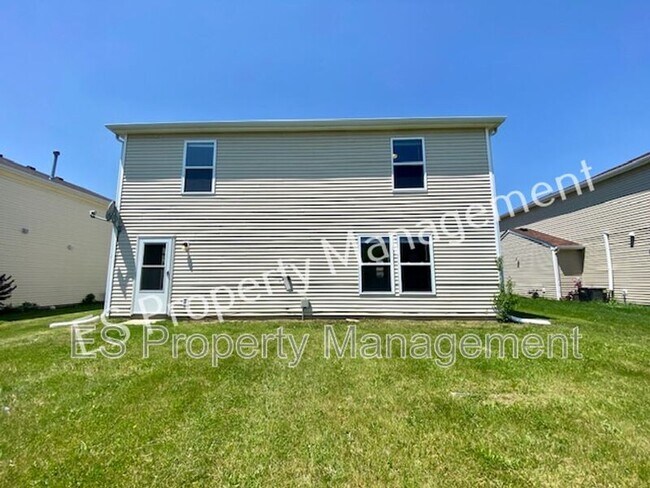 Building Photo - 8415 Ash Grove Dr