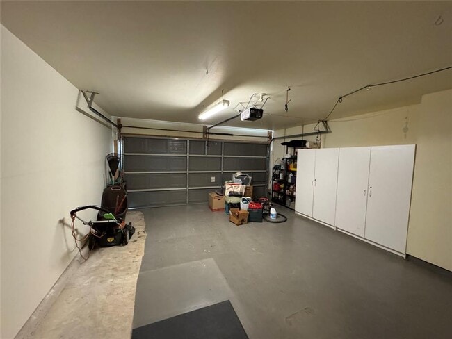 Building Photo - 1008 Cassat Cove