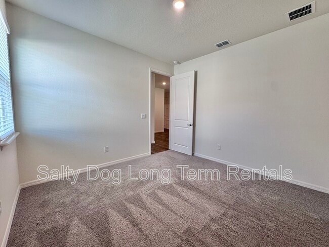 Building Photo - 2697 Kinsale Ln