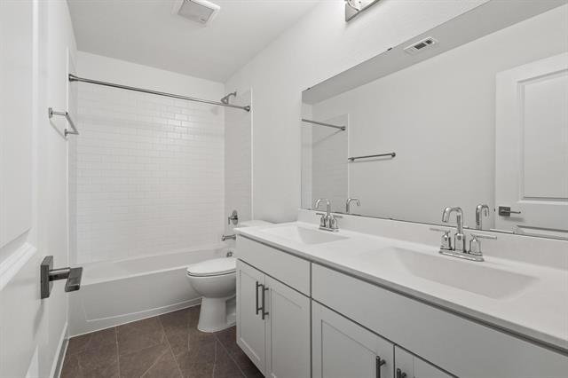 Building Photo - 3504 Clover Leaf Ln