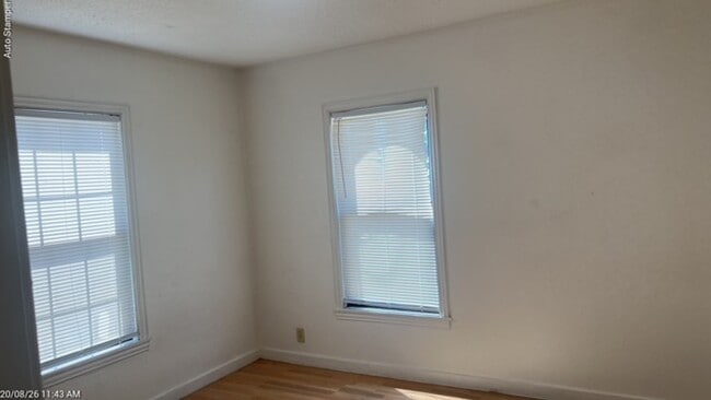 Building Photo - 509 Jordan Ln