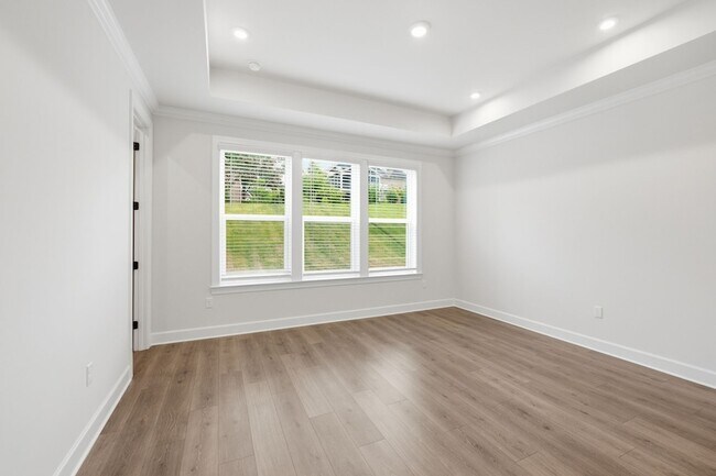 Building Photo - 1061 Sycamore Ests