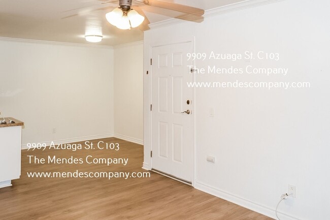 Building Photo - 9909 Azuaga St