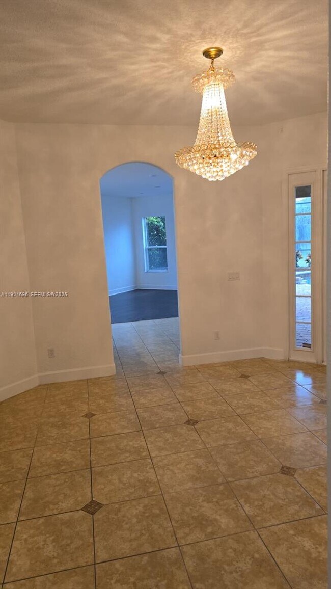 Building Photo - 2802 Quiet Water Trail