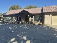 Building Photo - 39034 CA-41