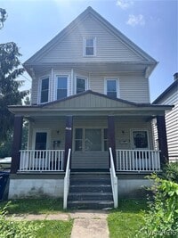 Building Photo - 151 Amber St