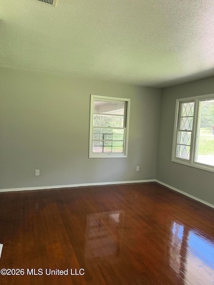 Building Photo - 2745 Marydale Dr