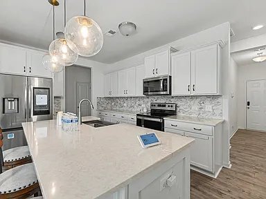 Building Photo - 691 Snow Owl Dr