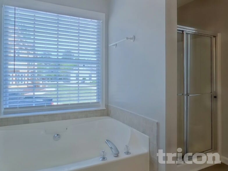 Building Photo - 4708 Tonkawa Bend