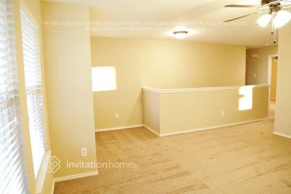 Building Photo - 809 Cathy Dr