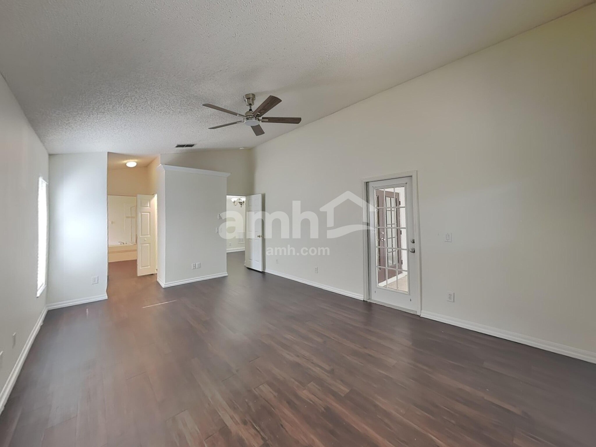 Building Photo - 882 Grand Hughey Ct